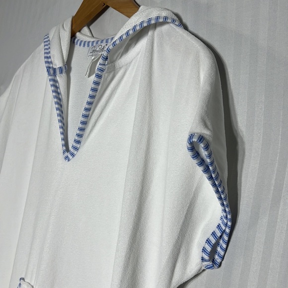 Rene’ Rofe’ swim coverup hoodie dress - Picture 4 of 11